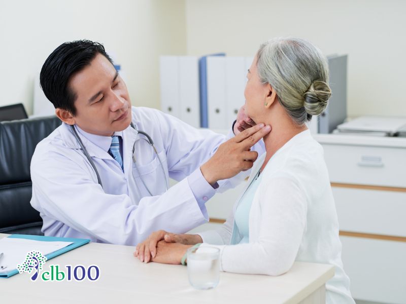 Tái khám định kỳ để kiểm soát bệnh kịp thời