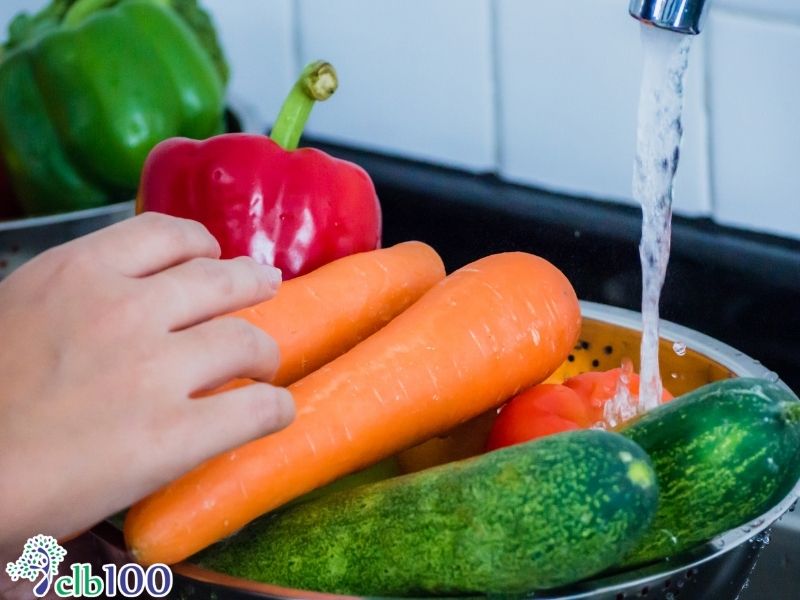 Gọt vỏ hay rửa sạch thì dưỡng chất tốt hơn