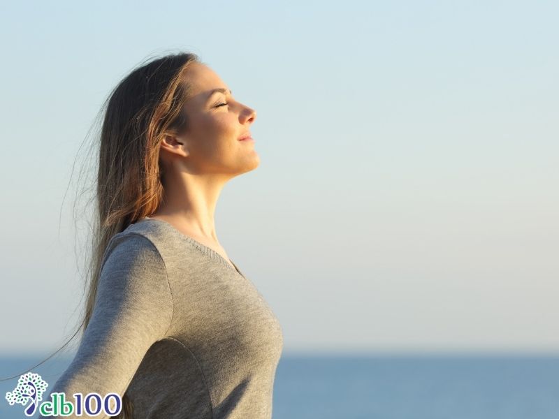 Liệu pháp hít thở, vận động và kiểm soát tâm trí với 7 bước giúp cơ thể lập lại quân bình