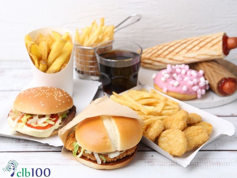 Nhóm các thực phẩm cần tránh trong thời gian điều trị theo câu số 3