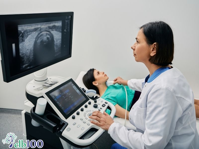 Siêu âm và tham khảo hình ảnh xét nghiệm để phát hiện sớm tuyến giáp