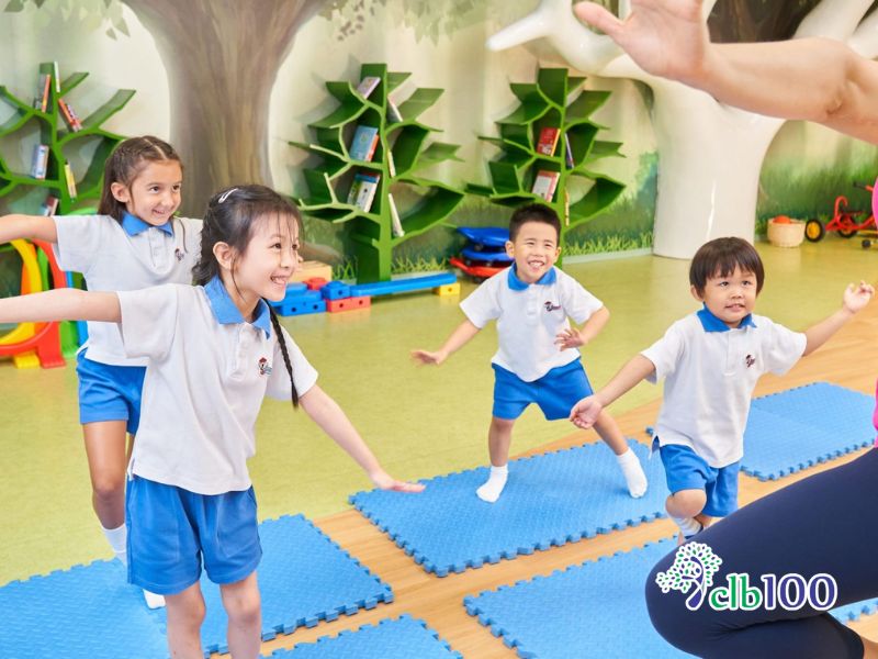 Luyện tập thể dục & Tạo thói quen tư thế đúng