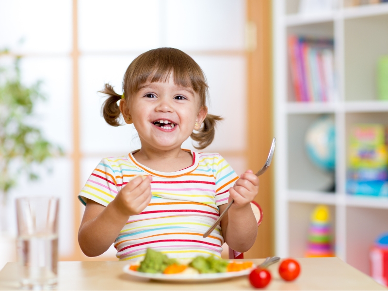 Chế độ ăn thuận tự nhiên tốt cho sức khỏe của trẻ em